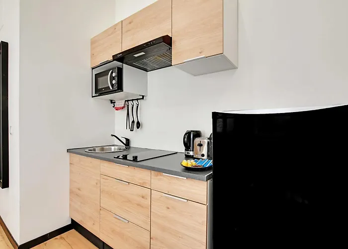 Apartament Peaceful - 2p - Buttes-chaumont With Ac Paryż