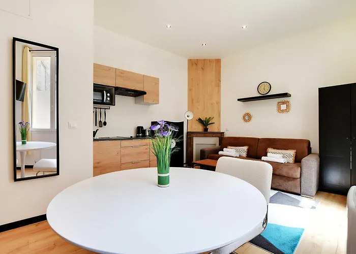 Peaceful - 2p - Buttes-chaumont With Ac Apartament